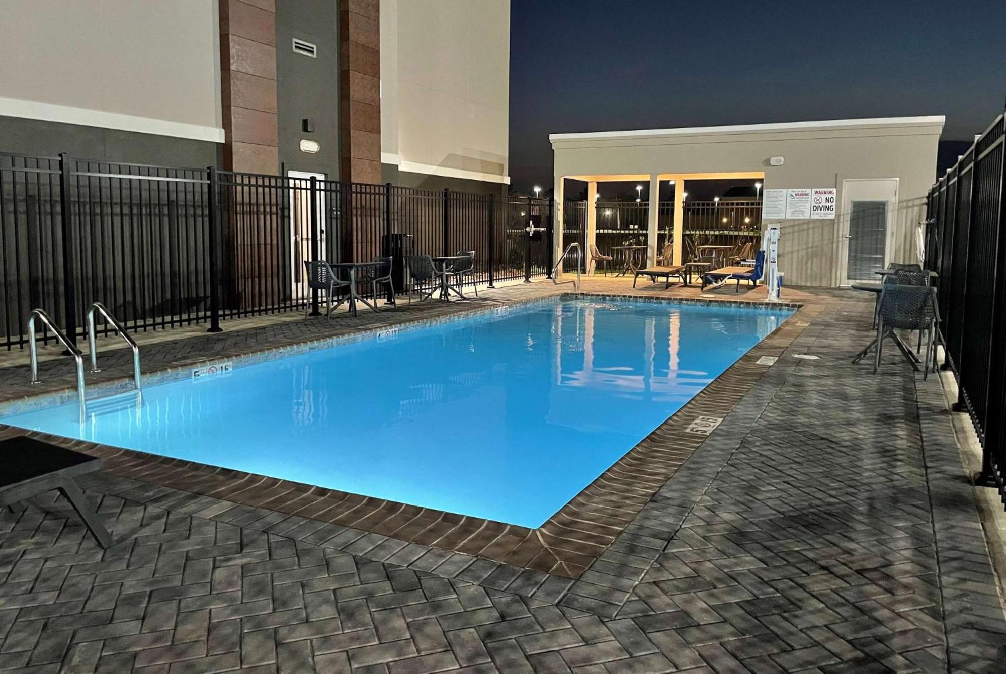 La Quinta Inn & Suites By Wyndham Sulphur Lake Charles Eksteriør bilde