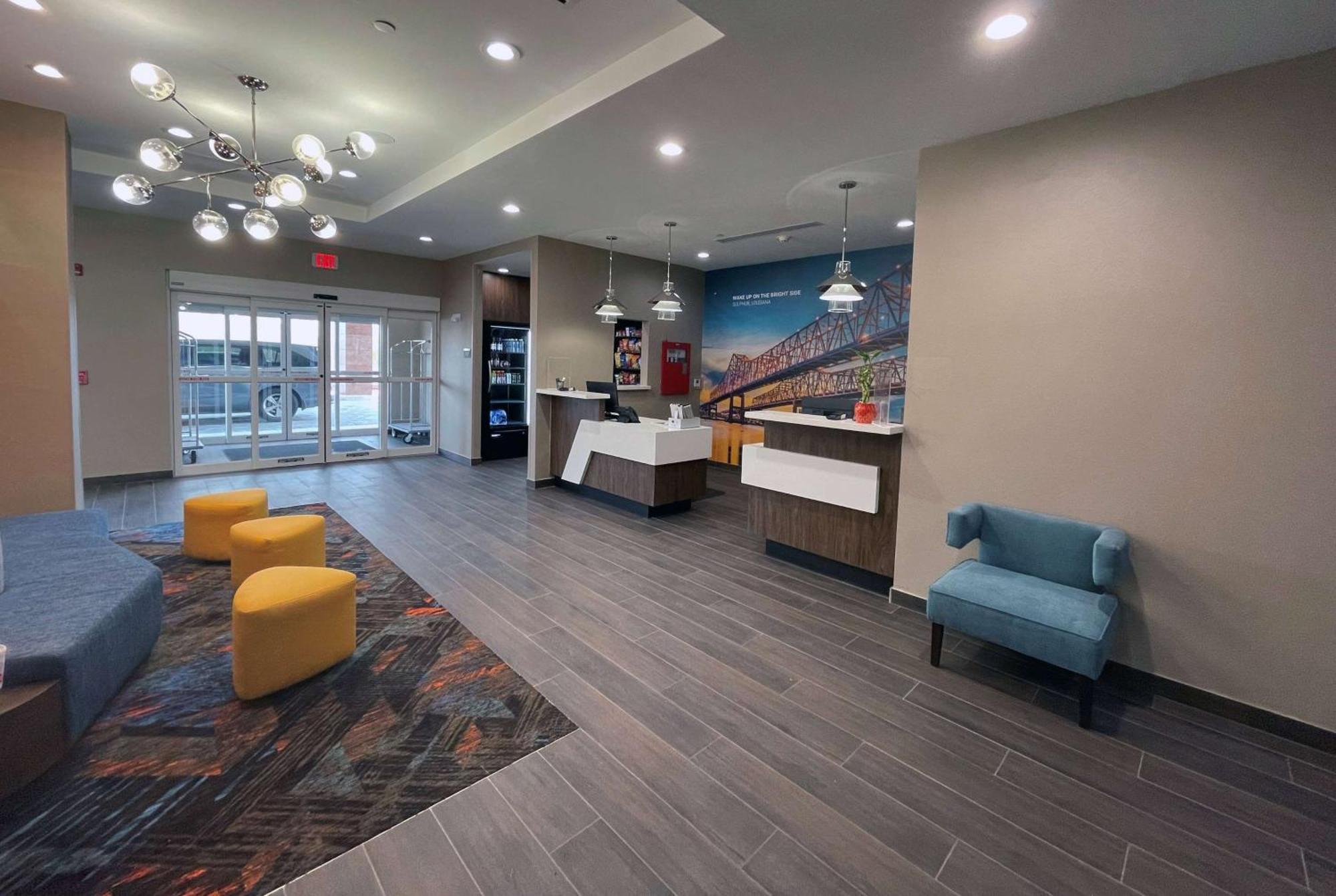 La Quinta Inn & Suites By Wyndham Sulphur Lake Charles Eksteriør bilde